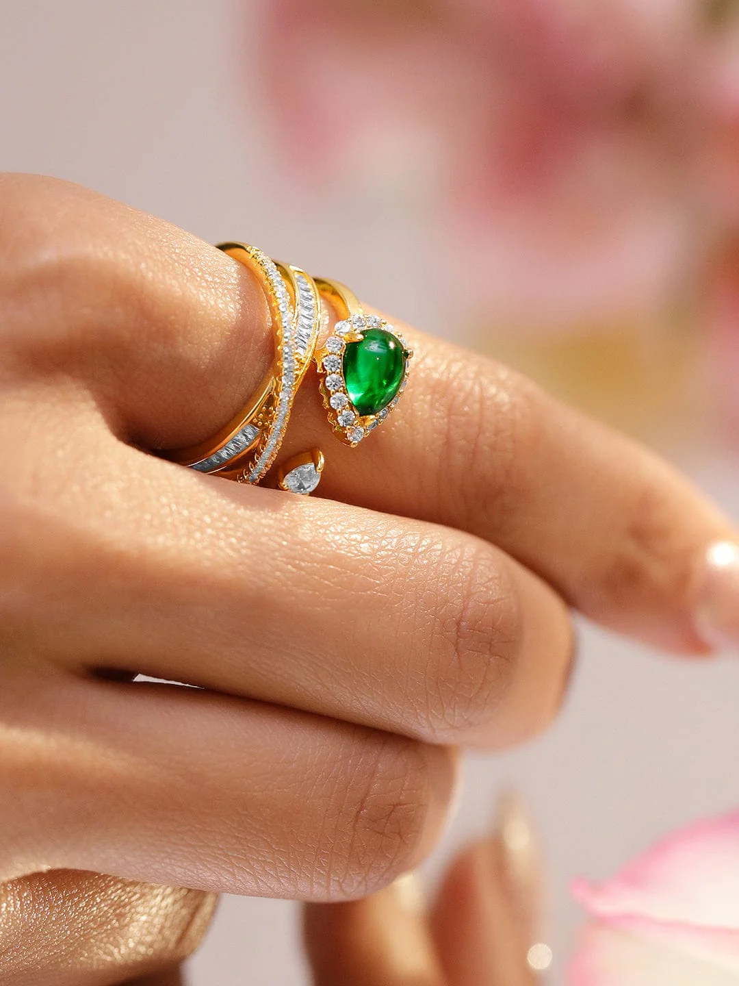 Emerald Green Floral Adjustable Ring - Image 2